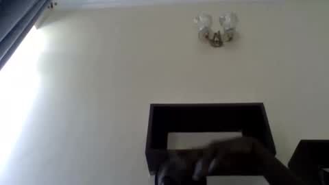 Snapshot of luo_queen chatting on 03-14-26, 10:42 luo_queen online show from 03-14-26, 10:42