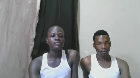 luoislove online show from 11-25-25, 04:23