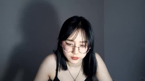 Roxie online show from 03-26-26, 02:33