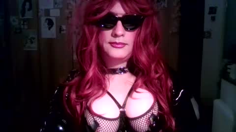 Snapshot of lurabedear chatting on 04-07-26, 09:48 CD Latino in Sweden online show from 04-07-26, 09:48