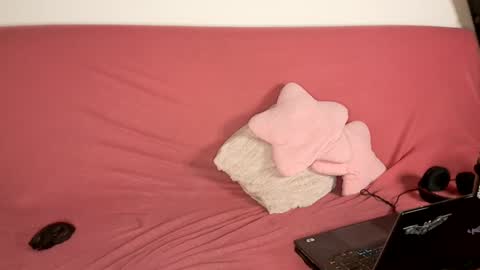 Snapshot of luros_modasy chatting on 01-19-25, 12:17 Luros Modasy online show from 01-19-25, 12:17