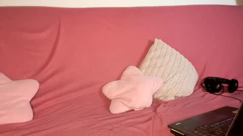 Snapshot of luros_modasy chatting on 03-03-25, 03:53 Luros Modasy online show from 03-03-25, 03:53