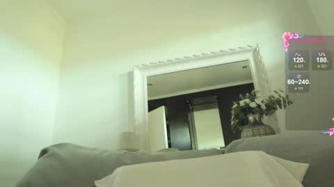 Snapshot of lusciouslipsxx chatting on 02-22-26, 07:29 lusciouslipsxx online show from 02-22-26, 07:29