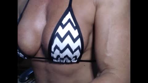 lusexyhot online show from 01-31-25, 04:14