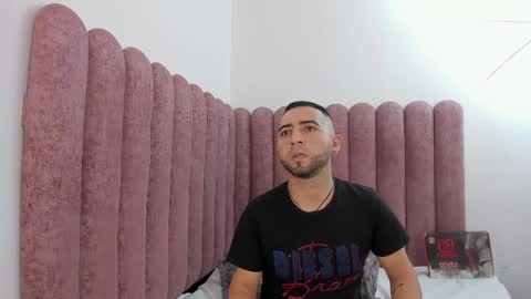 Lushian And Luna online show from 05-01-26, 04:55