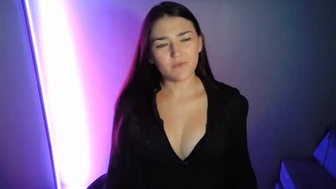 Snapshot of lushlolly chatting on 01-10-25, 05:05 lushlolly online show from 01-10-25, 05:05