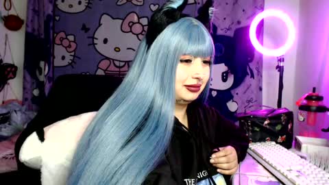 Snapshot of lussyevans_ chatting on 07-17-26, 08:43 lussyevans_ online show from 07-17-26, 08:43