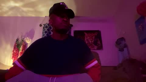 Snapshot of lust_j chatting on 11-25-25, 07:19 LUST online show from 11-25-25, 07:19