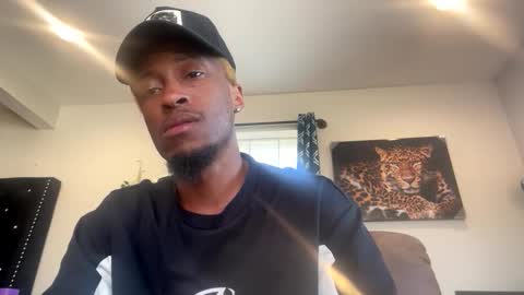 Snapshot of lust_j chatting on 11-26-25, 09:05 LUST online show from 11-26-25, 09:05