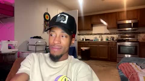 Snapshot of lust_j chatting on 12-05-25, 07:06 LUST online show from 12-05-25, 07:06