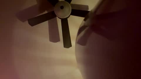 Snapshot of lust_j chatting on 02-05-26, 10:31 LUST online show from 02-05-26, 10:31