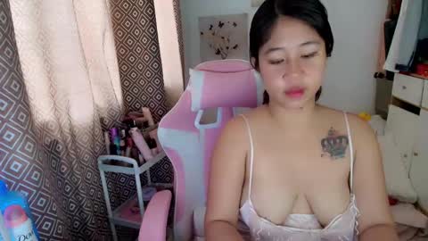 Snapshot of lust_me14 chatting on 04-25-26, 04:59 Sweety online show from 04-25-26, 04:59