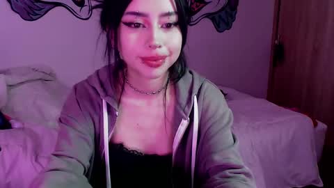 Snapshot of lustful_aprilx chatting on 12-06-24, 12:56 Valerie  April   online show from 12-06-24, 12:56