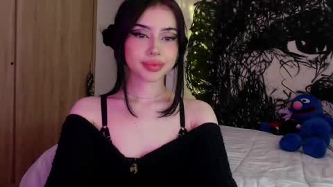 Snapshot of lustful_aprilx chatting on 03-09-25, 07:37 Valerie  April   online show from 03-09-25, 07:37