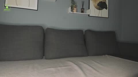 Stephany Richards online show from 10-18-25, 05:21