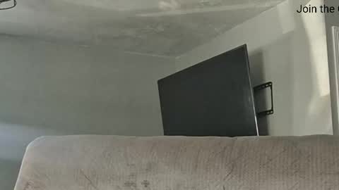  GUY ---  GIRL online show from 02-19-26, 09:44