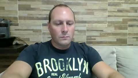 Snapshot of lustonfan chatting on 03-21-26, 10:46 lustonfan online show from 03-21-26, 10:46