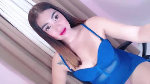 lustyseraphina online show from 11-23-25, 04:07