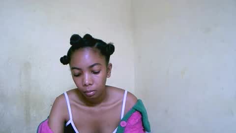 lutchia online show from 09-11-25, 11:27