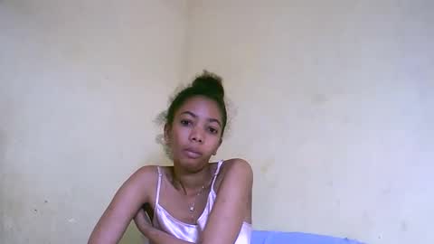lutchia online show from 09-19-25, 06:26