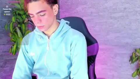 luuck_06 online show from 09-17-25, 05:53