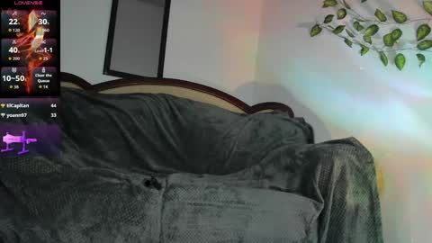 Snapshot of luumanson chatting on 04-25-26, 01:03 Lucy Manson online show from 04-25-26, 01:03
