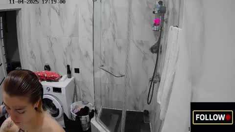 luuvteam online show from 11-04-25, 08:24