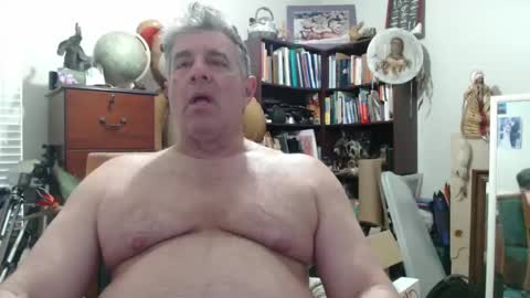 Snapshot of luv2bnakedallthetime chatting on 03-04-25, 11:00 Tony online show from 03-04-25, 11:00