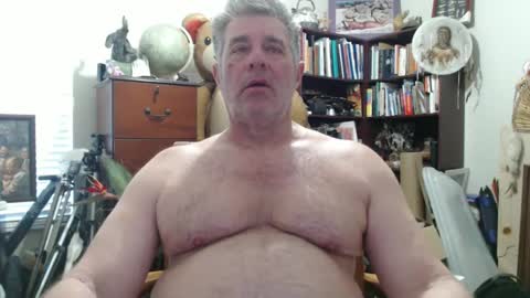 Snapshot of luv2bnakedallthetime chatting on 03-07-25, 08:00 Tony online show from 03-07-25, 08:00