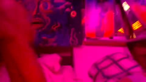 Luv2licUplz online show from 10-20-25, 11:27