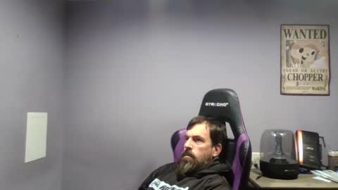 Snapshot of luv2likslit611455 chatting on 10-18-25, 08:37 Luv2likslit online show from 10-18-25, 08:37