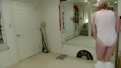 Snapshot of luv_bunny69 chatting on 02-23-25, 06:23 Luv Bunny online show from 02-23-25, 06:23