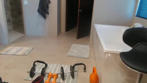 Snapshot of luv_missle chatting on 03-08-25, 04:50 luv_missle online show from 03-08-25, 04:50