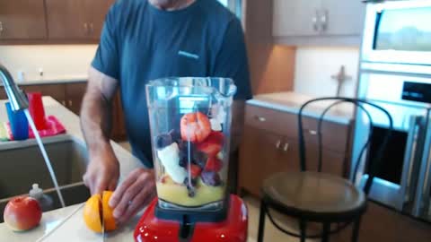 Snapshot of luv_missle chatting on 03-10-25, 03:52 luv_missle online show from 03-10-25, 03:52