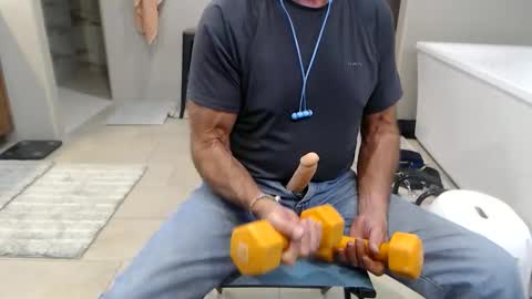 Snapshot of luv_missle chatting on 03-19-26, 04:38 luv_missle online show from 03-19-26, 04:38