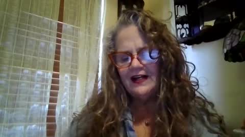 LuvMeDestinee online show from 09-18-25, 03:36