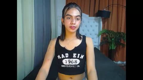 luvrr_trixie online show from 01-19-26, 12:09