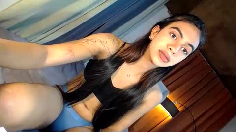 luvrr_trixie online show from 03-09-26, 12:20