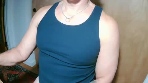 Snapshot of luvzjerkingoff chatting on 01-06-25, 01:19 luvzjerkingoff online show from 01-06-25, 01:19