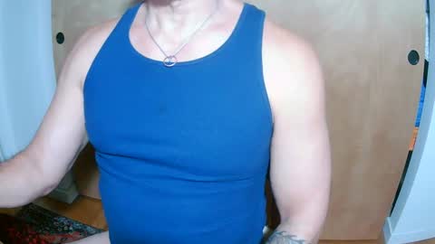 Snapshot of luvzjerkingoff chatting on 02-06-25, 08:07 luvzjerkingoff online show from 02-06-25, 08:07