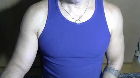 Snapshot of luvzjerkingoff chatting on 02-14-25, 01:02 luvzjerkingoff online show from 02-14-25, 01:02