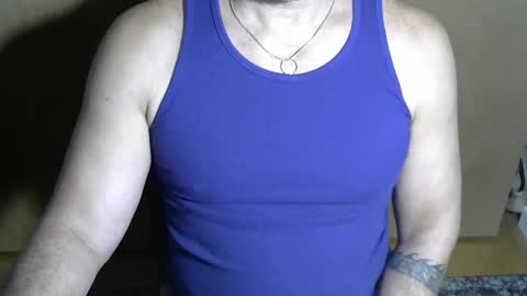 Snapshot of luvzjerkingoff chatting on 02-14-25, 04:04 luvzjerkingoff online show from 02-14-25, 04:04