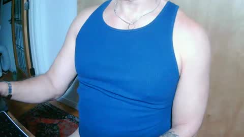 Snapshot of luvzjerkingoff chatting on 02-19-25, 02:44 luvzjerkingoff online show from 02-19-25, 02:44