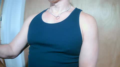 Snapshot of luvzjerkingoff chatting on 02-27-25, 03:05 luvzjerkingoff online show from 02-27-25, 03:05