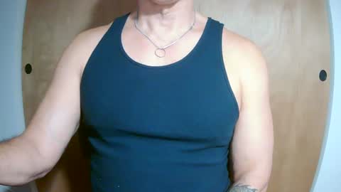 Snapshot of luvzjerkingoff chatting on 02-28-25, 07:37 luvzjerkingoff online show from 02-28-25, 07:37
