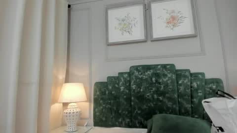 lux_bitchx online show from 05-26-26, 03:13