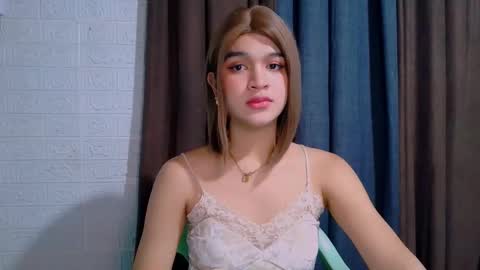 queen lux online show from 03-10-26, 02:16