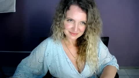 Donna online show from 06-24-26, 01:04