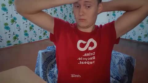 Snapshot of luxeboy_ chatting on 09-21-25, 07:10 Mike online show from 09-21-25, 07:10