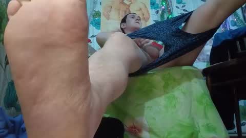 Snapshot of luxeboy_ chatting on 02-13-26, 08:32 Mike online show from 02-13-26, 08:32